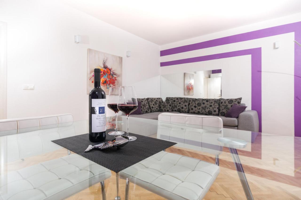 Apartments Dobronic Jelsa  Bagian luar foto